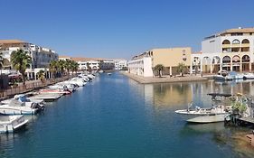 Sete Marina Des Quilles, Grand T2 Climatise, Proche Plage, Parking Prive